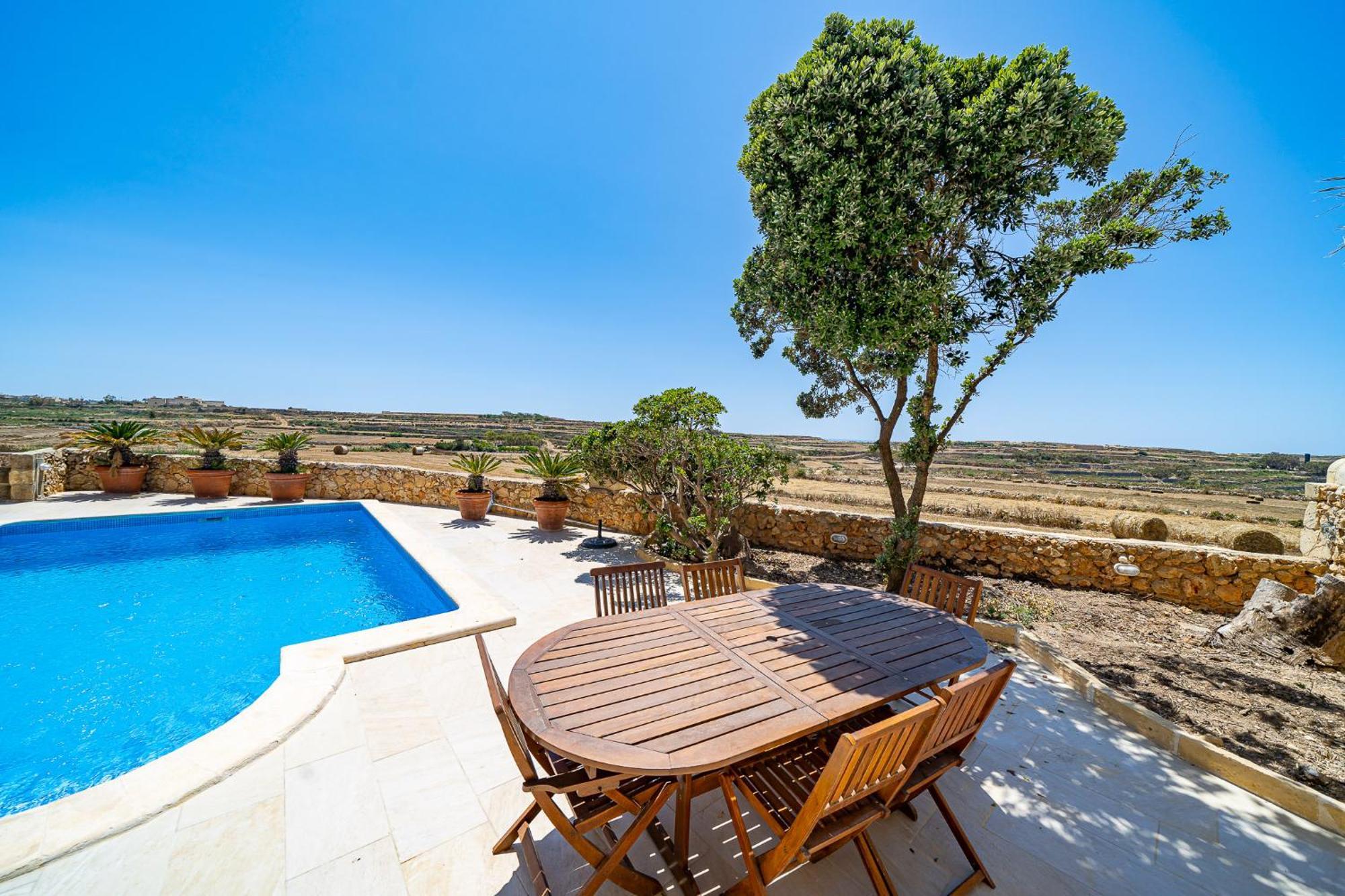 Ta' Matmura Farmhouse Gharb  Bagian luar foto