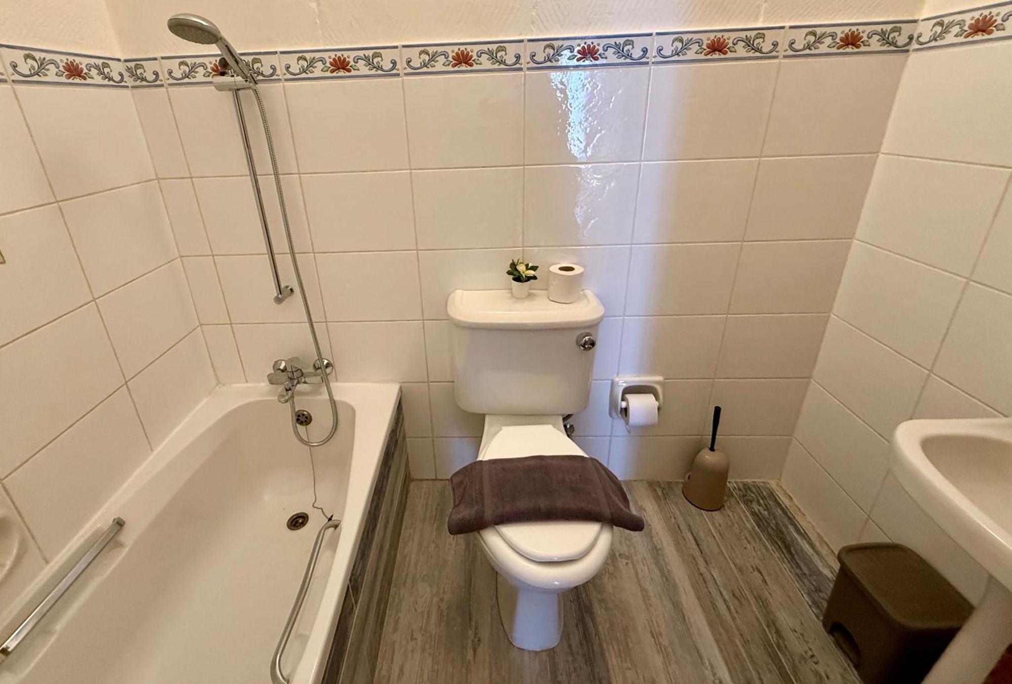 Ta' Matmura Farmhouse Gharb  Bagian luar foto