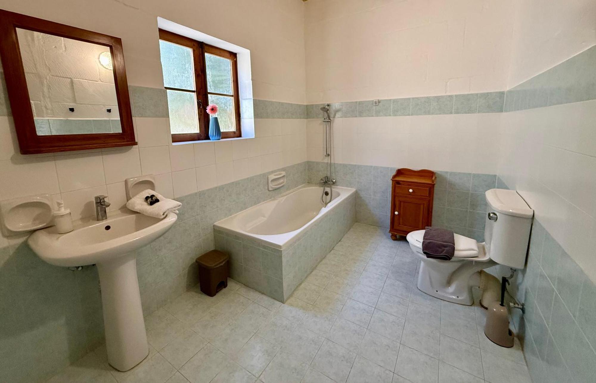 Ta' Matmura Farmhouse Gharb  Bagian luar foto